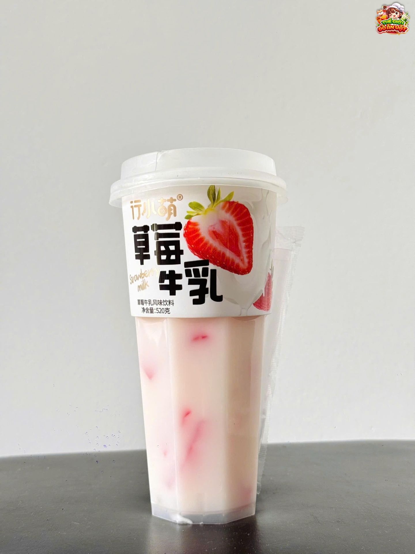 Nước uống sữa chua thạch dâu