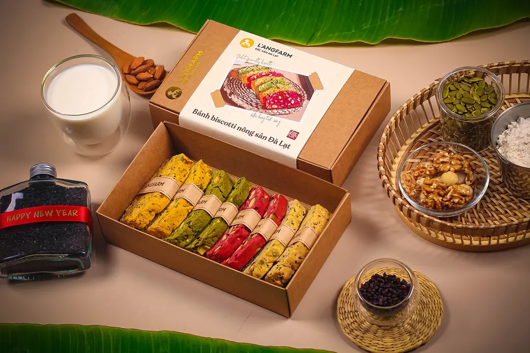 Bánh Biscotti Langfarm Đà Lạt: Bánh To Gấp Đôi, Hạt Nhiều Gấp Ba