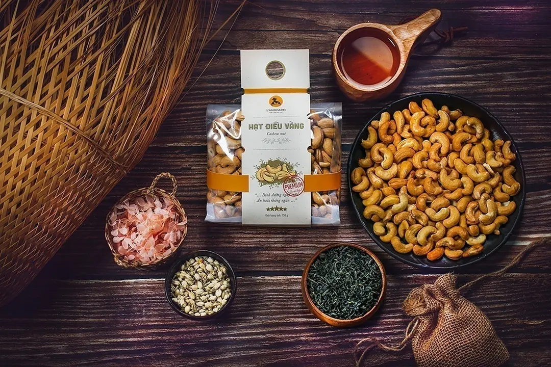 Hạt Đặc Sản Tây Nguyên: Mắc Ca, Hạnh Nhân, Hạt Điều